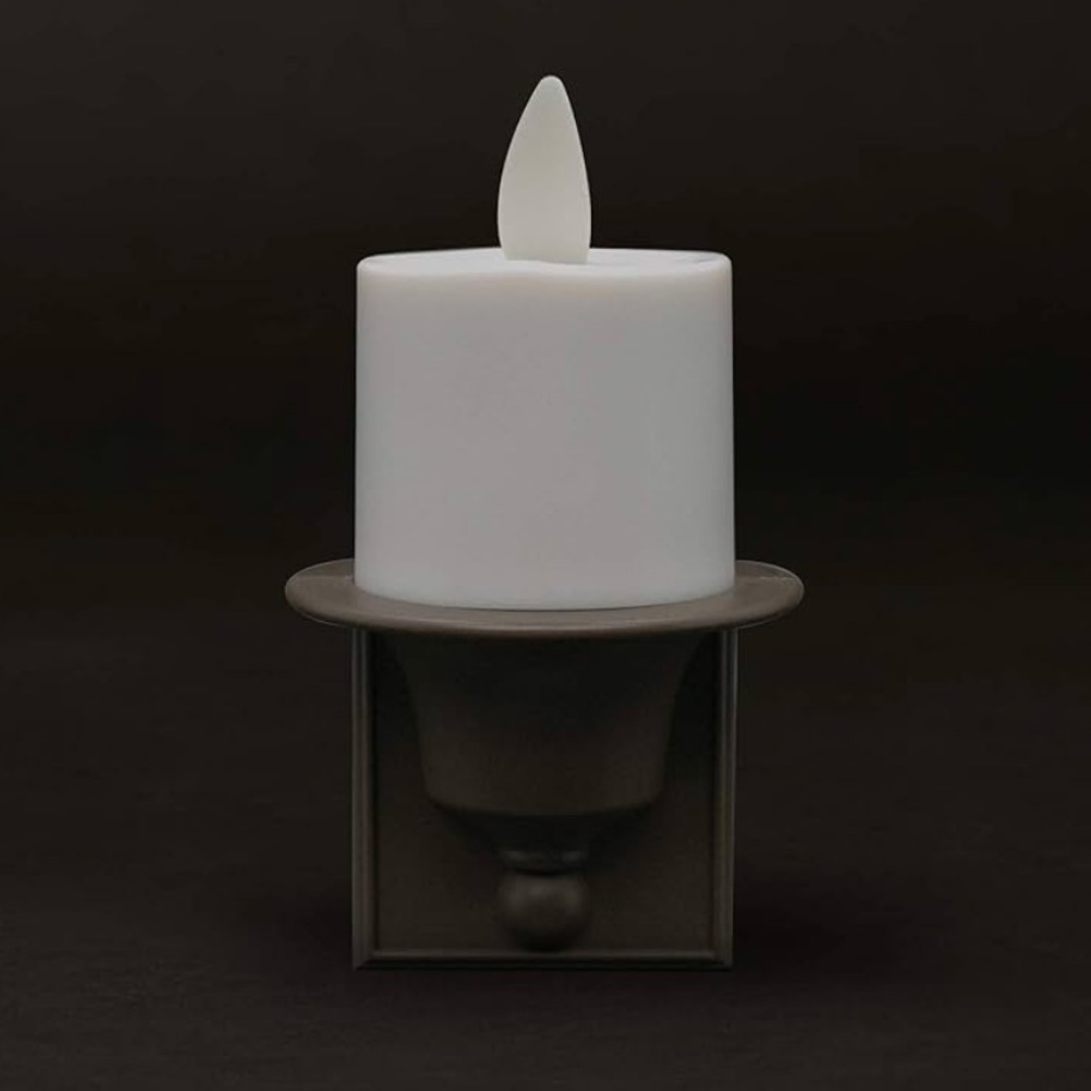 NEW! Luminara Electric Plug-in Nightlight Real Flame Candle Effect 🔥 - Picture 6 of 6